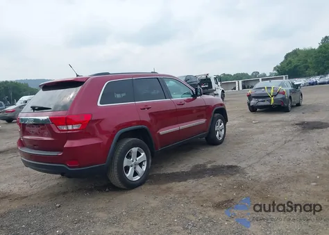 2013 Jeep Grand Cherokee Laredo из США, поврежденный, VIN 1C4RJFAG1DC641018